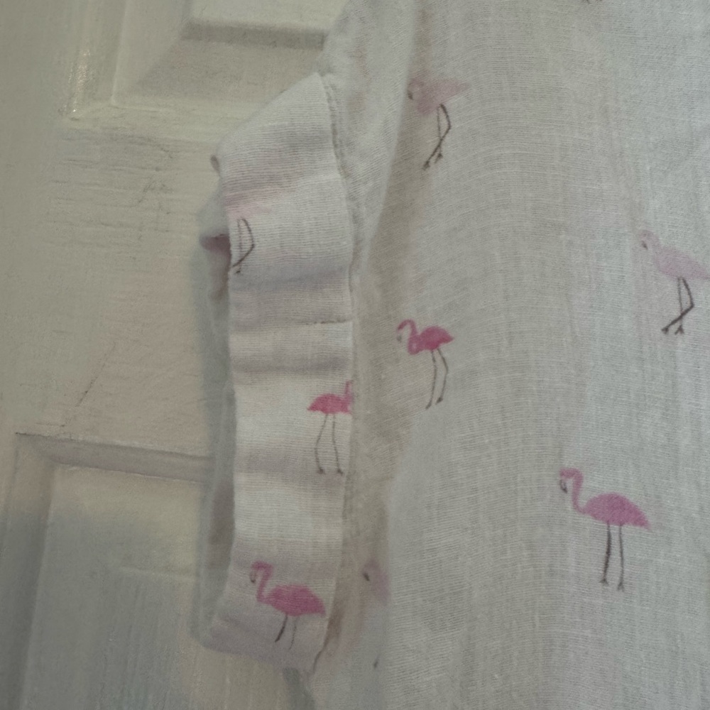 RAILS White Lightweight Button Up short sleeve “Whitney Top” with Pink Flamingos - Picture 5 of 12